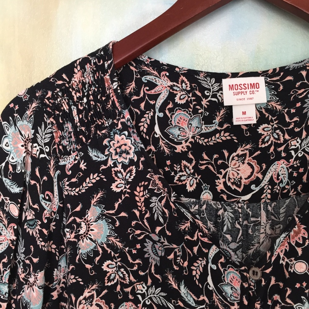 Floral Ruffle Romper - Picture 6 of 6